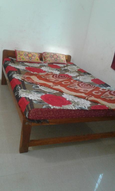 Shanti Guest House 阿姆波尔 外观 照片