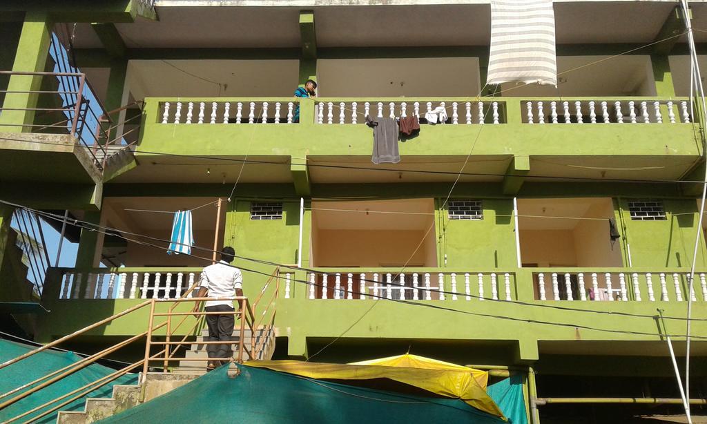 Shanti Guest House 阿姆波尔 外观 照片