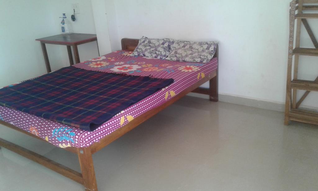 Shanti Guest House 阿姆波尔 外观 照片