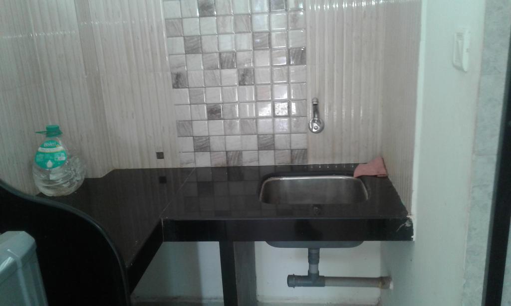 Shanti Guest House 阿姆波尔 外观 照片